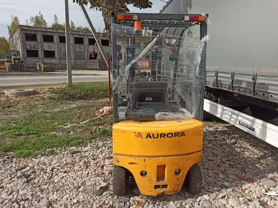Вилочный погрузчик AURORA FORKLIFT CPD15 2022 года б/у фото 2