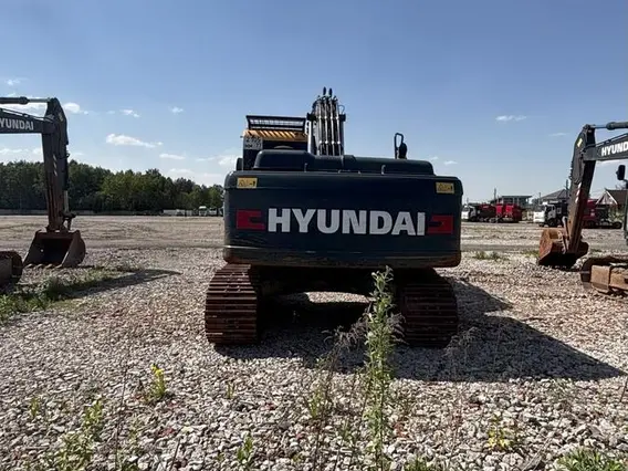 Экскаватор на гусеничном ходу HYUNDAI R225LVS 2023 года б/у фото 4