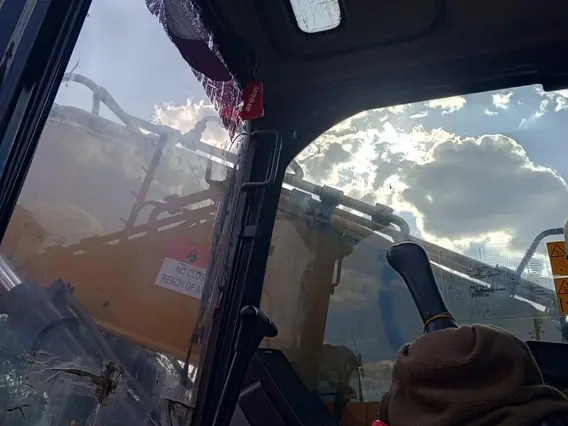 Экскаватор Lovol FR245E2 2022 года б/у фото 10