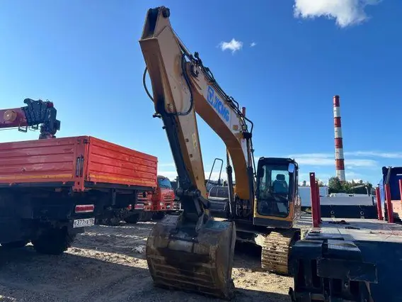 Экскаватор XCMG XE215C 2021 года б/у