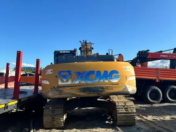 Экскаватор XCMG XE215C 2021 года б/у фото 18