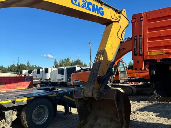 Экскаватор XCMG XE215C 2021 года б/у фото 19