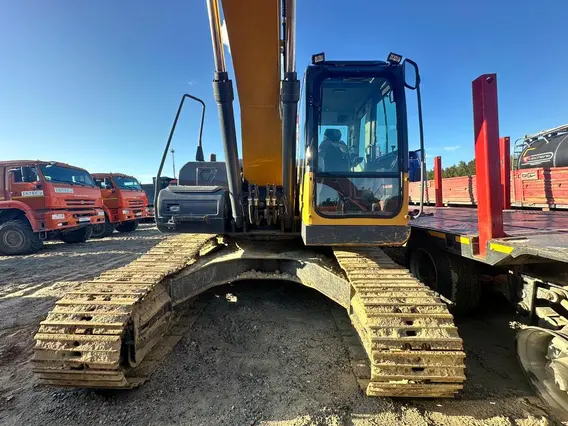 Экскаватор XCMG XE215C 2021 года б/у фото 10