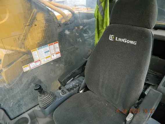 Экскаватор гидравлический LIUGONG CLG952E 2022 года б/у фото 7