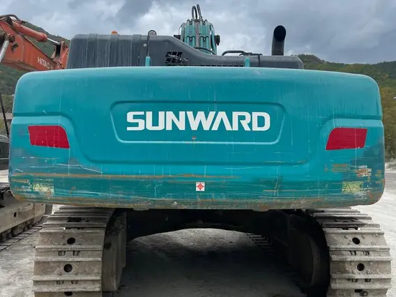 Гусеничный экскаватор Sunward SWE400E-3H 2023 года б/у фото 2