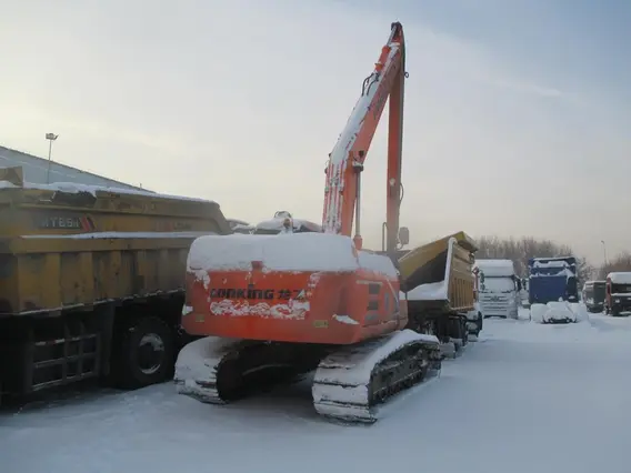 Гусеничный экскаватор Lonking CDM6240 2024 года б/у фото 10