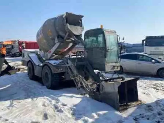Бетоносмеситель Ynix QGMC4000 2023 года б/у фото 2