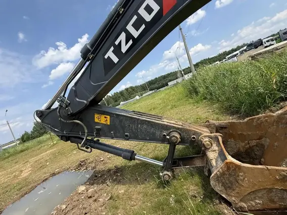 Экскаватор TZCO TZ330C3 2025 года б/у фото 8