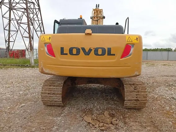 Экскаватор гусеничный LOVOL FR220D 2024 года б/у фото 5