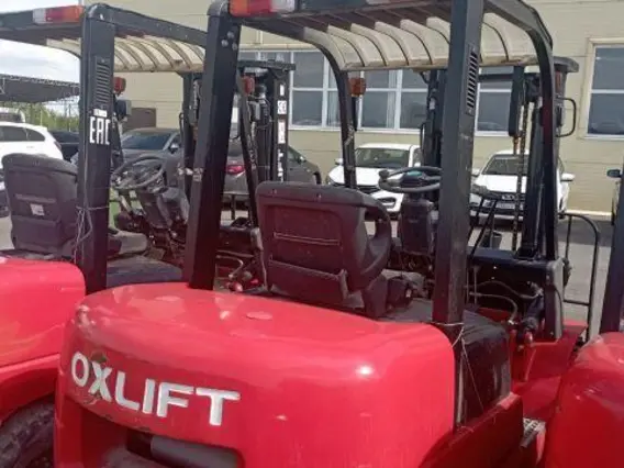 Автопогрузчик OXLIFT CPCD30 2021 года б/у