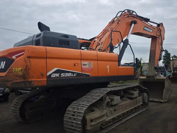 Экскаватор гусеничный одноковшовый полноповоротный DOOSAN DX530LC-7M 2022 года б/у фото 2