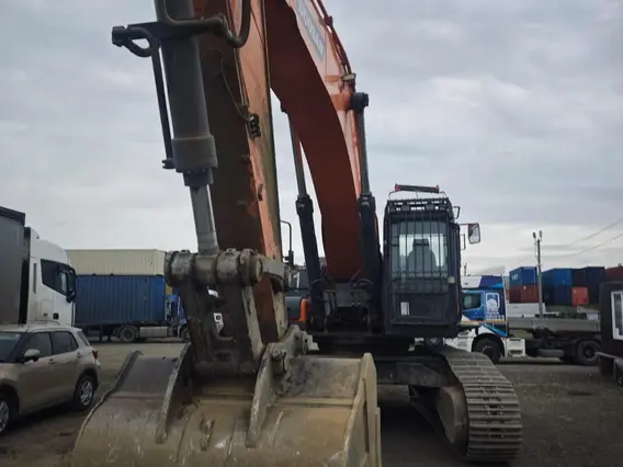 Экскаватор гусеничный одноковшовый полноповоротный DOOSAN DX530LC-7M 2022 года б/у фото 3