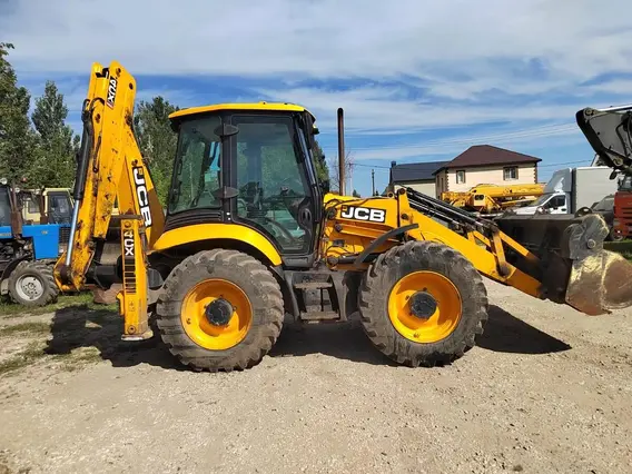 Экскаватор-погрузчик JCB 4CX 14H5WM 2023 года б/у фото 3