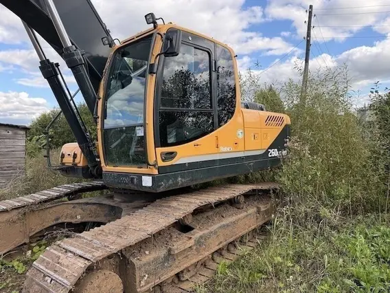 Экскаватор гусеничный HYUNDAI R260LC-9S 2023 года б/у фото 4