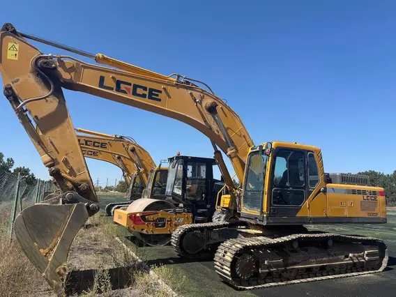 Экскаватор LGCE E6300F 2023 года б/у