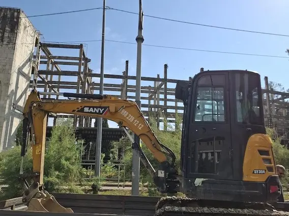 Гусеничный экскаватор SANY SY35U 2022 года б/у фото 3