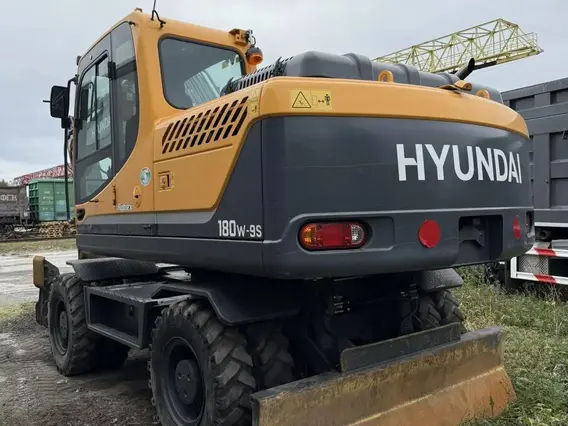 Экскаватор на колесном ходу HYUNDAI R180W-9S 2025 года б/у фото 5