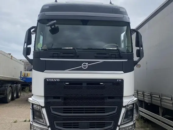 Седельный тягач Volvo FH 2021 года б/у фото 2