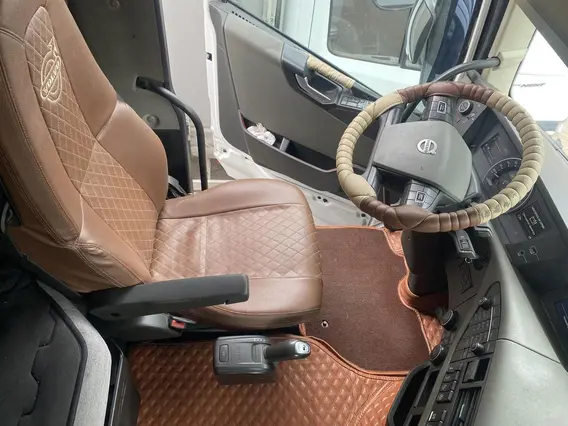 Седельный тягач Volvo FH 2021 года б/у фото 7