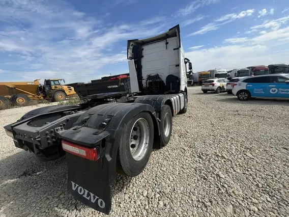 Тягач Volvo FM-TRUCK 6x2 2021 года б/у фото 5
