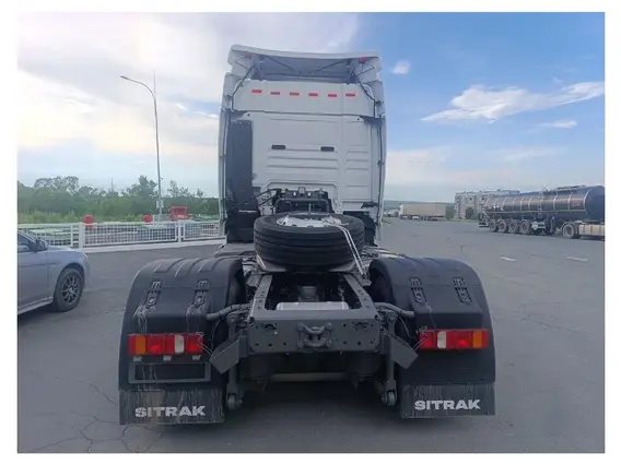 Седельный тягач SITRAK C7H 2024 года б/у фото 4