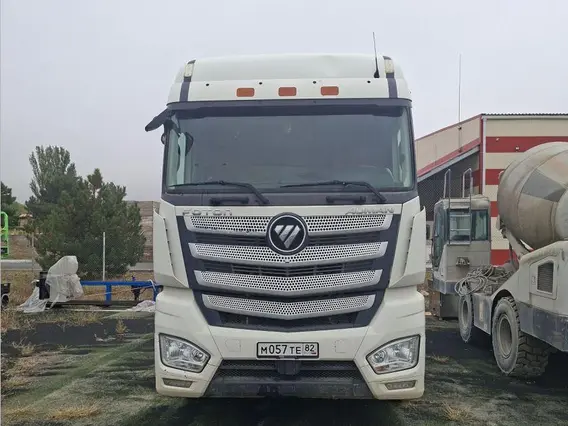 Тягач FOTON AUMAN 2023 года б/у фото 2