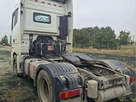 Тягач FOTON AUMAN 2023 года б/у фото 5
