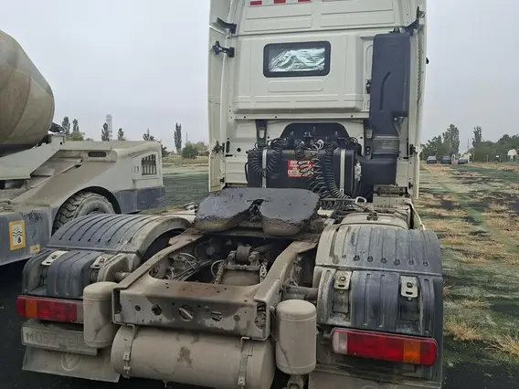 Тягач FOTON AUMAN 2023 года б/у фото 6