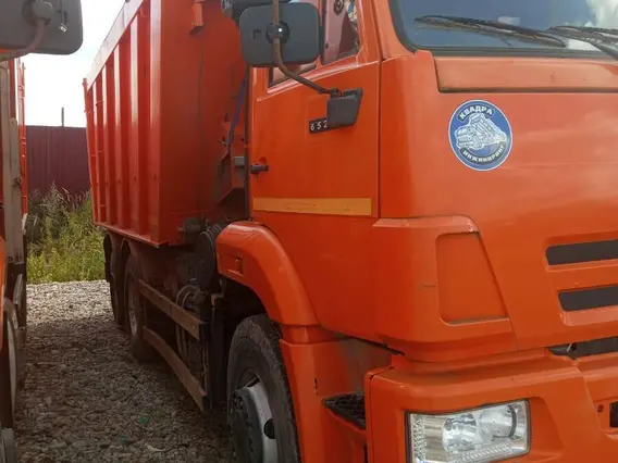 Специализированный, автомобиль - самосвал КАМАЗ 6520-53 2021 года б/у фото 3