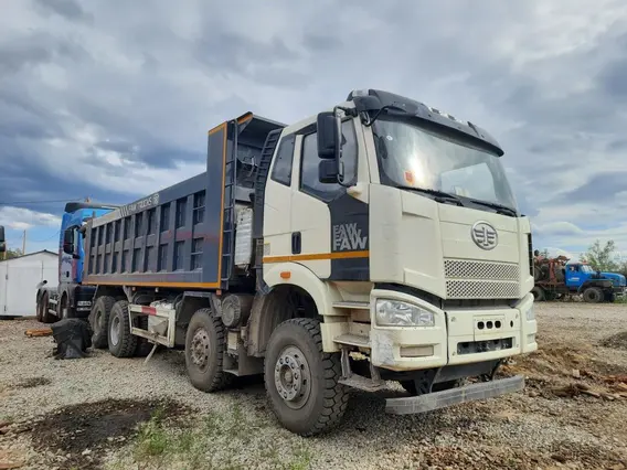 Самосвал FAW J6 CA3250P66K24T1E5 2020 года б/у фото 2