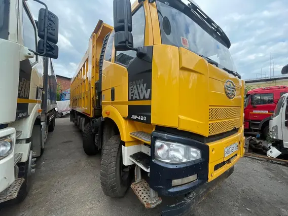 Самосвал FAW J6 2021 года б/у фото 2