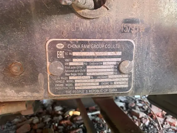 Самосвал FAW J6 CA3310P66K24T4E5 2021 года б/у фото 10