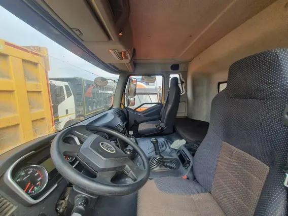 Специализированный, автомобиль - самосвал FAW J6 2021 года б/у фото 8