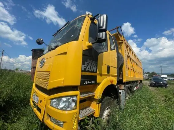Специализированный, автомобиль - самосвал FAW J6 2021 года б/у