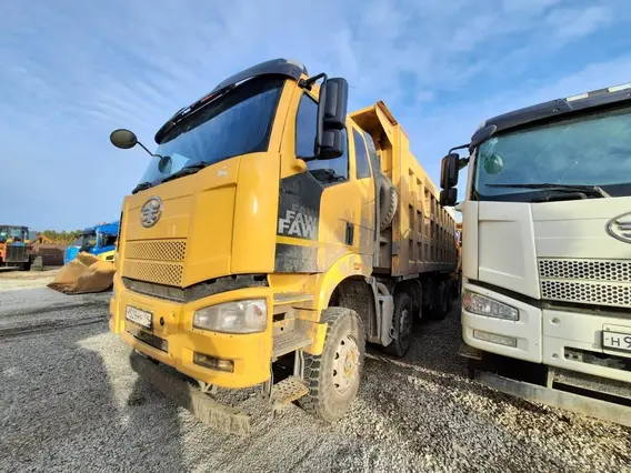 Специализированный, автомобиль - самосвал FAW J6 2021 года б/у фото 5