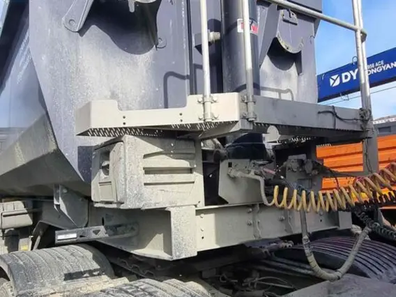 Самосвальный полуприцеп Grunwald 9453-0000011-60 2022 года б/у фото 3