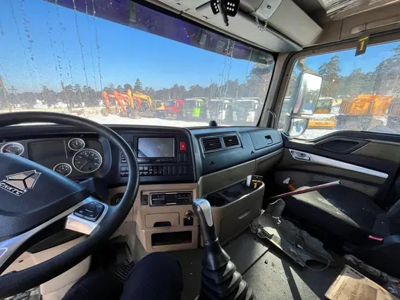 Автомобиль - самосвал HOWO T5G 2022 года б/у фото 5