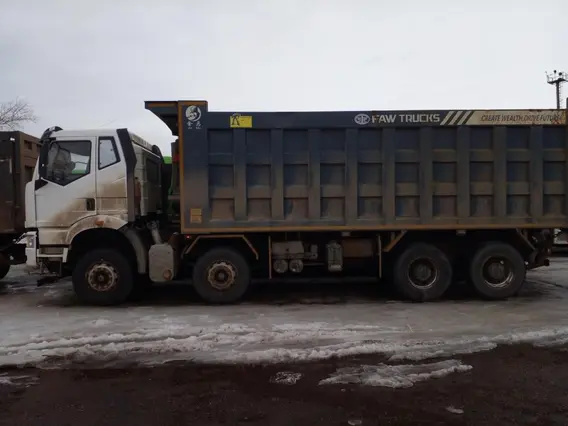 Самосвал FAW J6 2022 года б/у фото 2