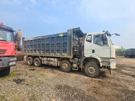 Самосвал FAW J6 2022 года б/у фото 3