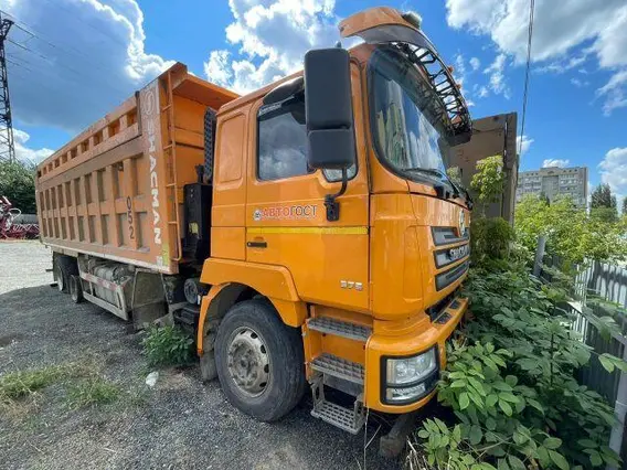 Самосвал Shacman SX3318DT366 2020 года б/у