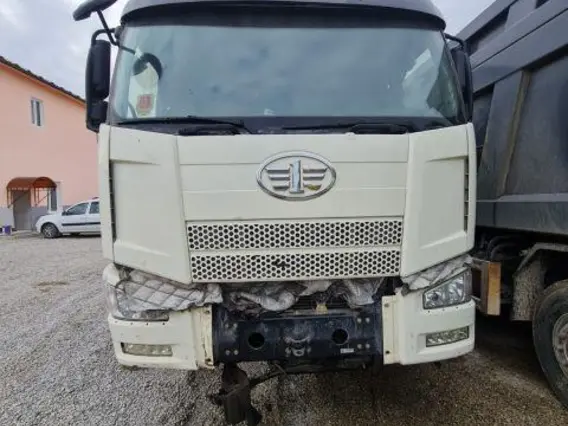 Самосвал FAW J6 2020 года б/у
