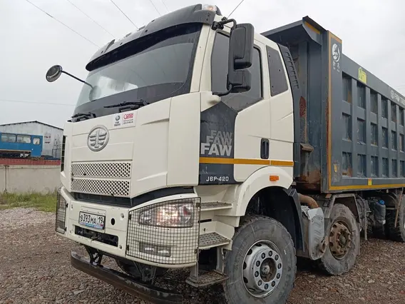 Самосвал FAW J6 2023 года б/у фото 3