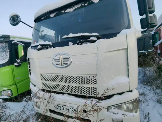 Самосвал FAW J6 2022 года б/у