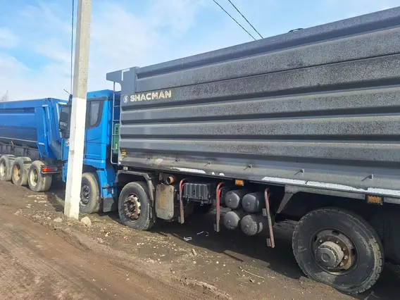 Самосвал SHACMAN SX33186T366C 2021 года б/у фото 8
