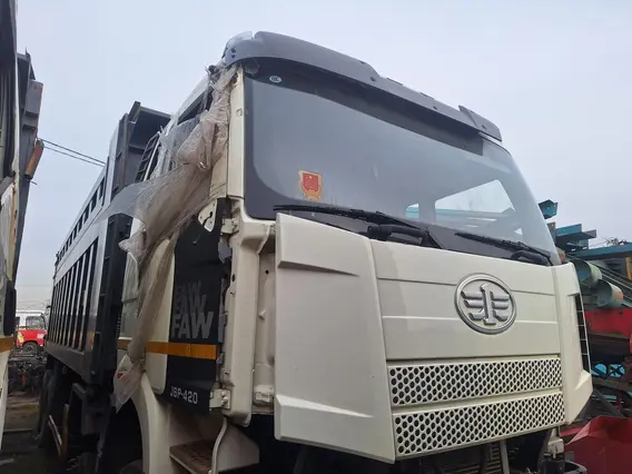 Самосвал FAW J6 2022 года б/у фото 4