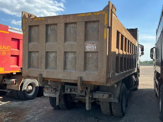 Специализированный, автомобиль - самосвал FAW J6 2022 года б/у фото 2