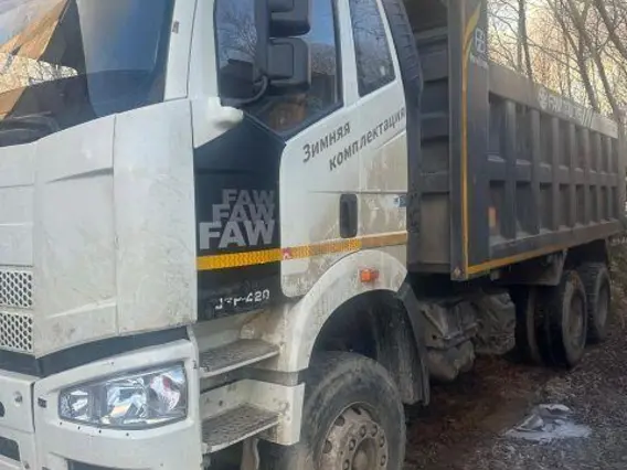 Самосвал FAW J6 2022 года б/у