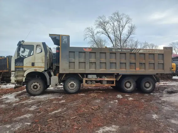 Самосвал FAW J6 2022 года б/у фото 4