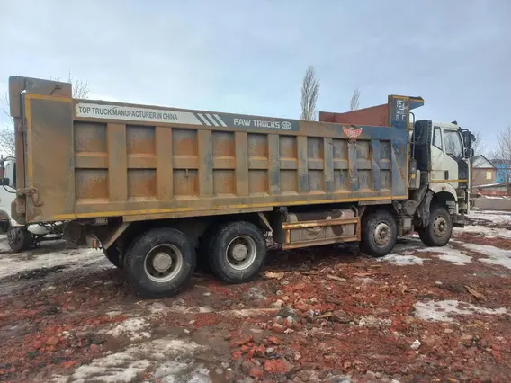 Самосвал FAW J6 2022 года б/у фото 7