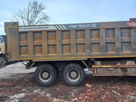 Самосвал FAW J6 2022 года б/у фото 8